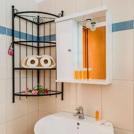 Archangelos Apartmán *