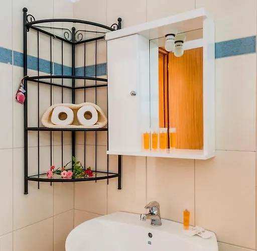 Archangelos Appartement *