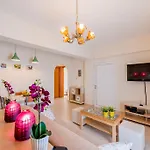 Archangelos Appartement *